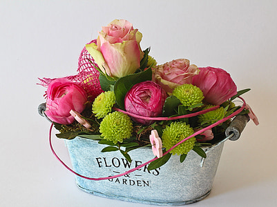 pink and green roses and chrysanthemum flower arrangement