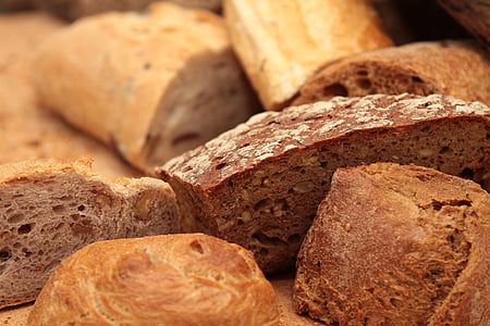 close up photography of breads
