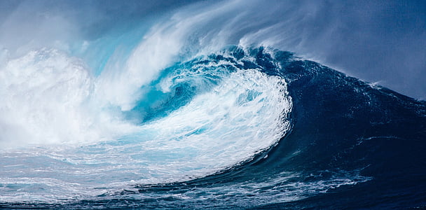 blue sea wave on focus photo