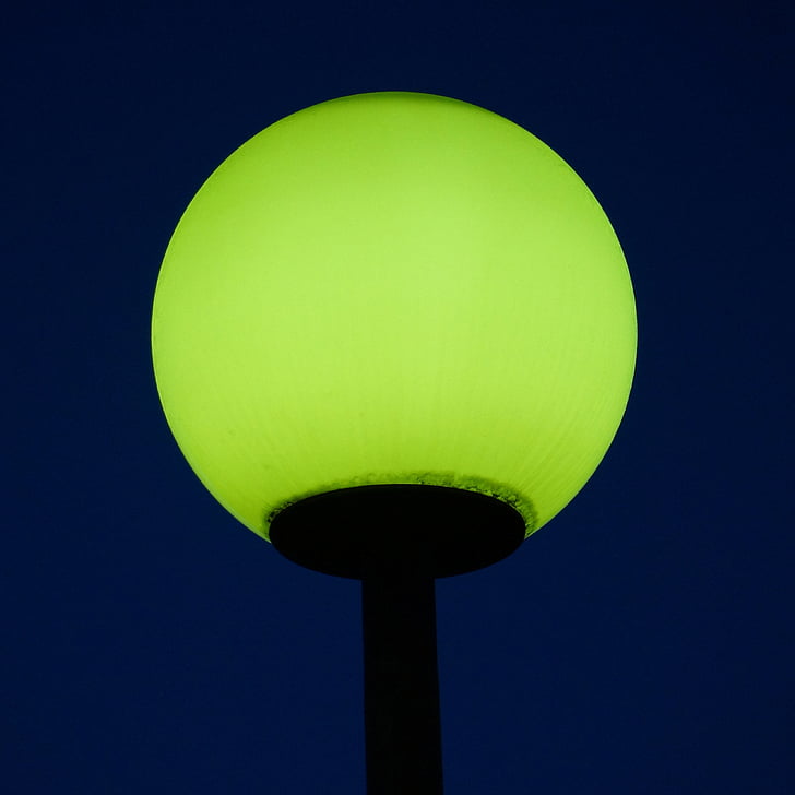 green light post turned-on