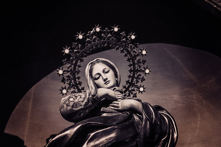 Virgin Mary illustration
