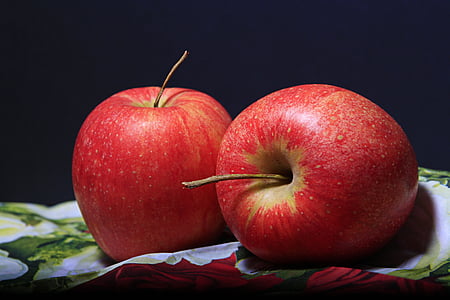 two red apples