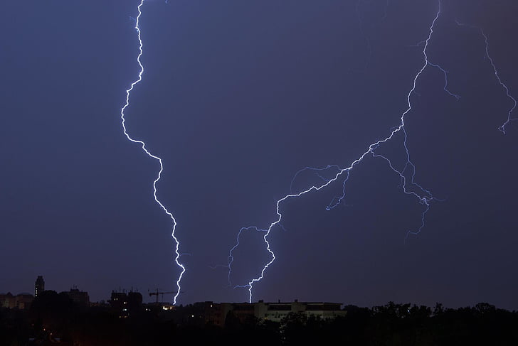 photography of thunder strikes