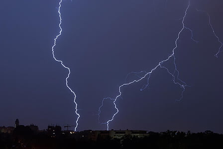 photography of thunder strikes