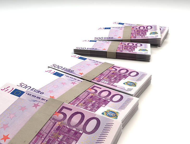 500 Euro banknote bundle