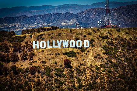 Hollywood signage photo