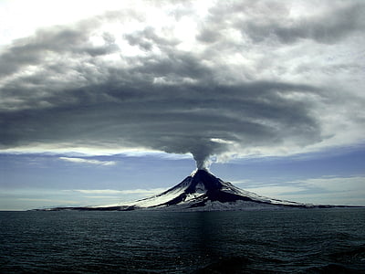 volcanic eruption photo