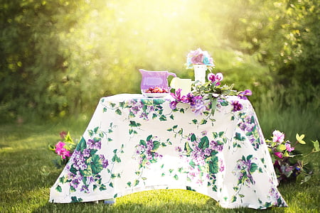white and green table clothe during daytime